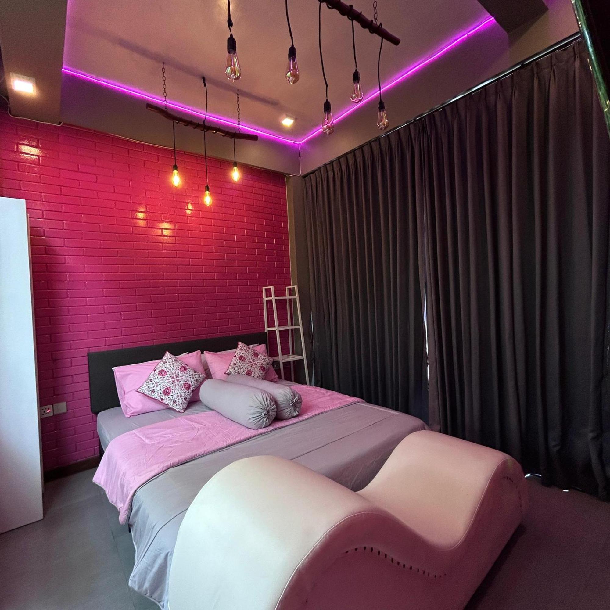 Yurooms Villapartment - Love Room Bali (Adults Only) Jimbaran Buitenkant foto
