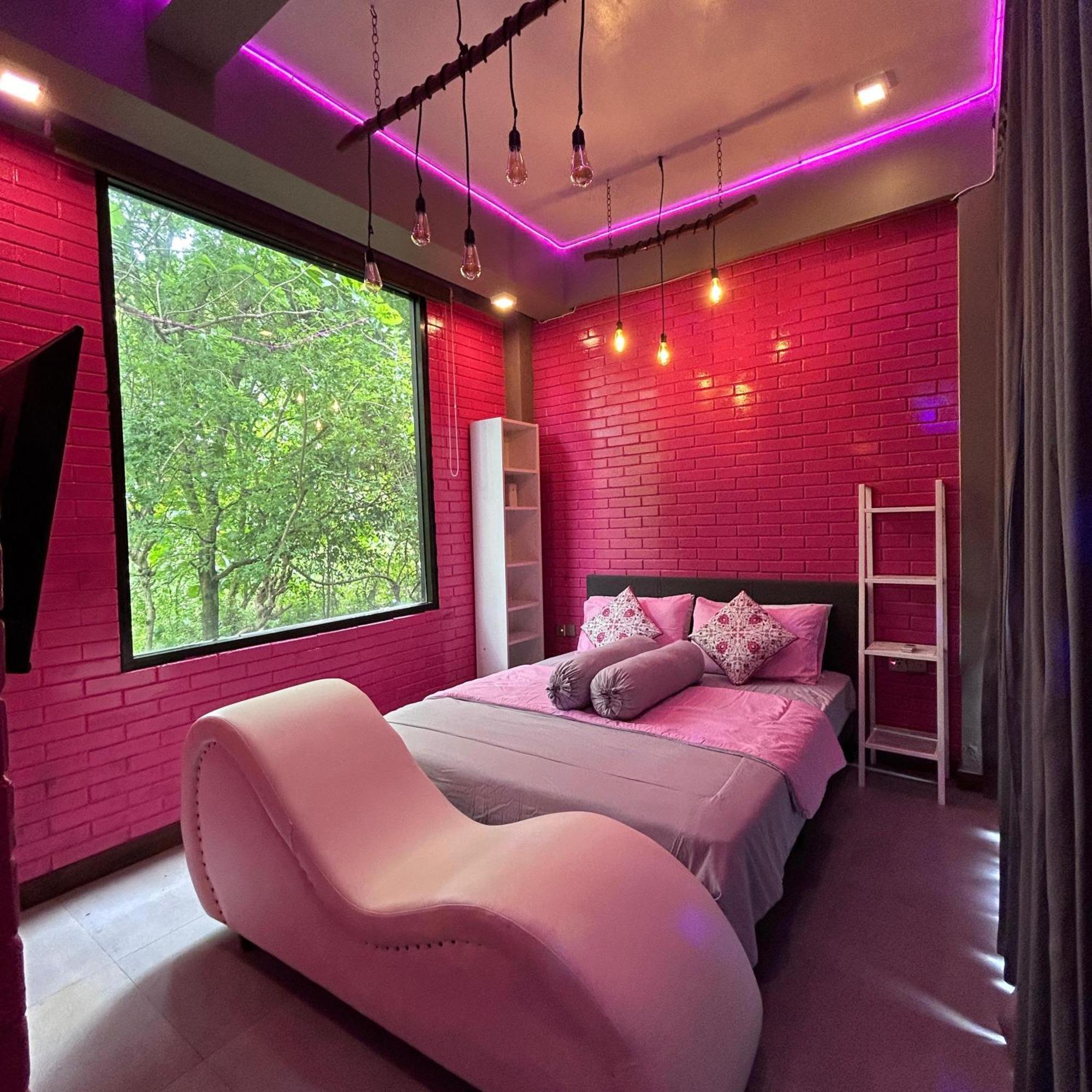 Yurooms Villapartment - Love Room Bali (Adults Only) Jimbaran Buitenkant foto